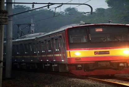 Mulai Pukul 19.00 WIB, Stasiun Palmerah dan Stasiun Tanah Abang Kembali Layani Pengguna KRL Lintas Tanah Abang-Rangkasbitung PP