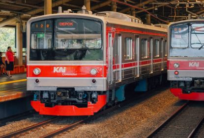 Tingkatkan Kenyamanan Pengguna, KAI Commuter Pemasangan Alat Pemurni Udara Berteknologi "Nanoe X" di Sarana KRL - Inovasi ini juga digunakan moda transportasi kereta komuter modern di Jepang